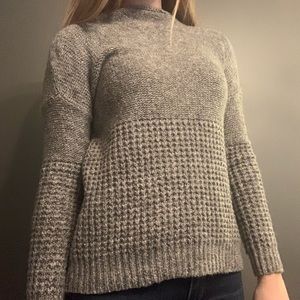 American Eagle Gray Sweater